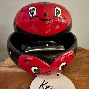 Johanna Parker bowls